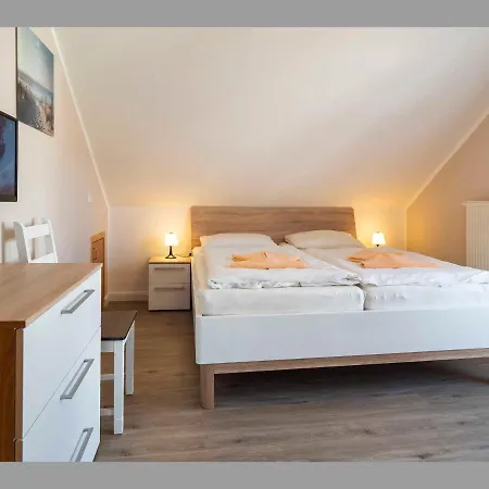 Prázdninový areál Freesenbruch -reihenhaus 6a Zingst